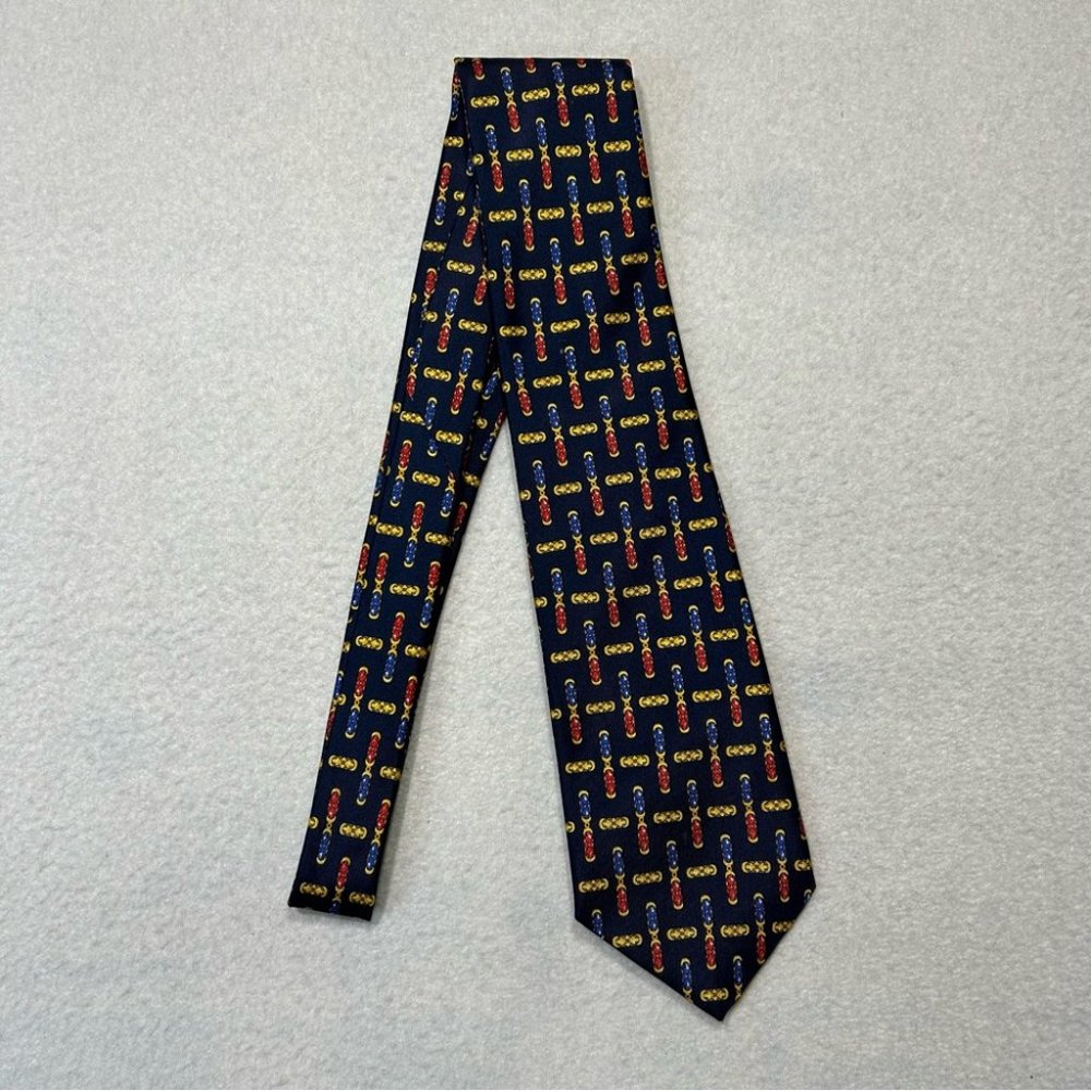 BURBERRY Vintage Silk Printed Tie - Picture 2 of 8